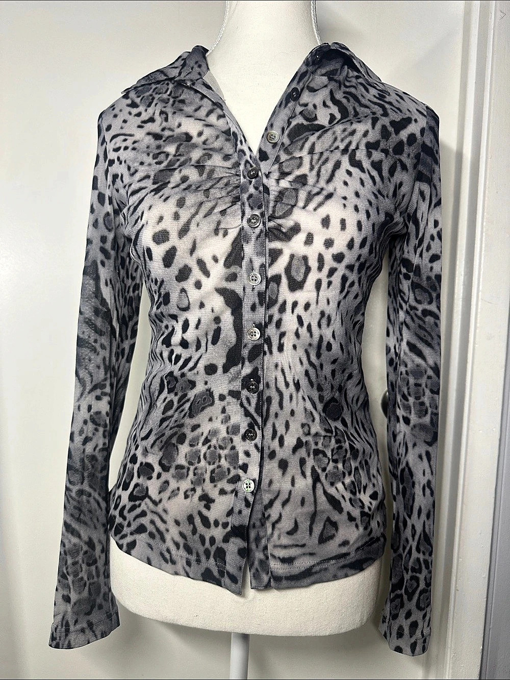 GIRDEAR Animal Print Button Down in Gray Like New